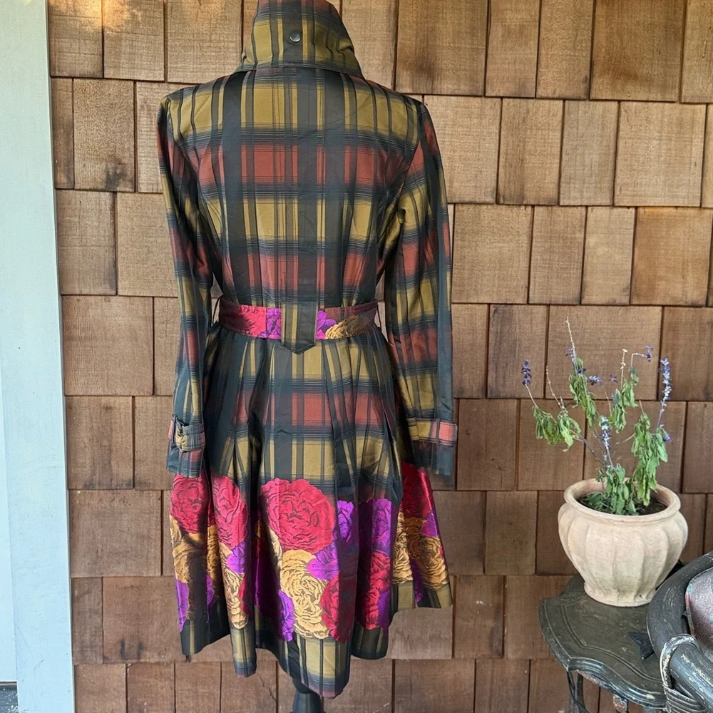 Samuel Dong Classic Bubble Dress Trench Coat in Plaid Floral Brocade  Small - Picture 6 of 11